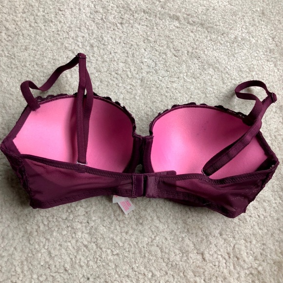 NWOT Victorias Secret Pink "Date" lace push-up bra - Picture 2 of 3
